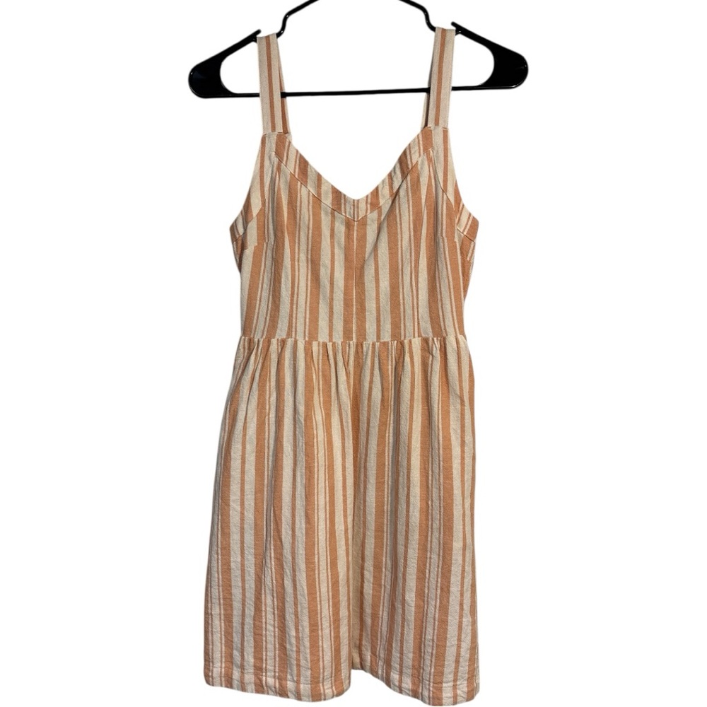NWOT Roxy striped linen fit and flare dress with Adjustable Straps Size Small